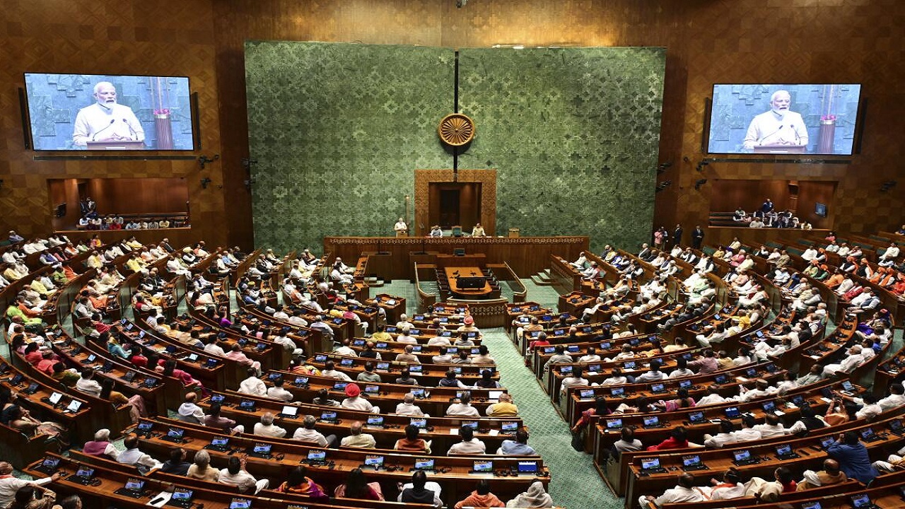 Women’s Quota Bill: সমর্থন পেল না মোদী সরকার, লোকসভায় পাশ হল না মহিলা সংরক্ষণ বিল!