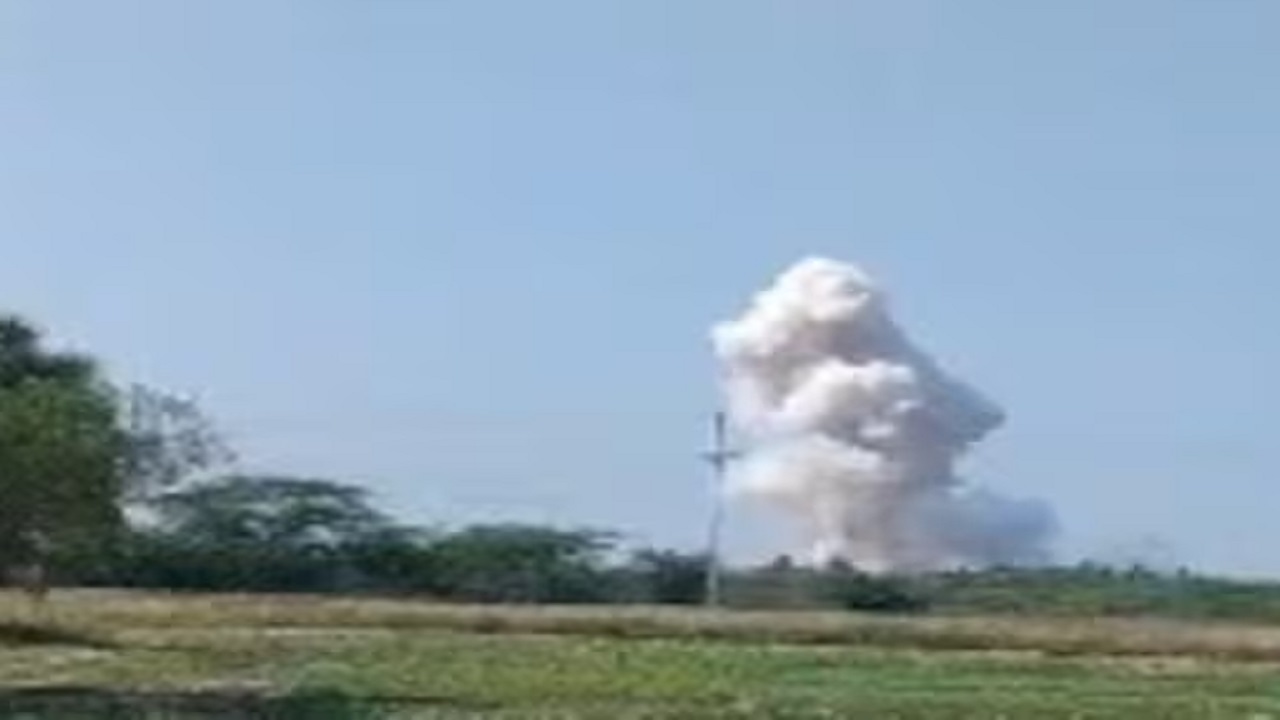 Blast: তামিলনাড়ুতে বাজি কারখানায় ভয়াবহ বিস্ফোরণ! ১৩ জনের মৃত্যুর আশঙ্কা, জখম ৬