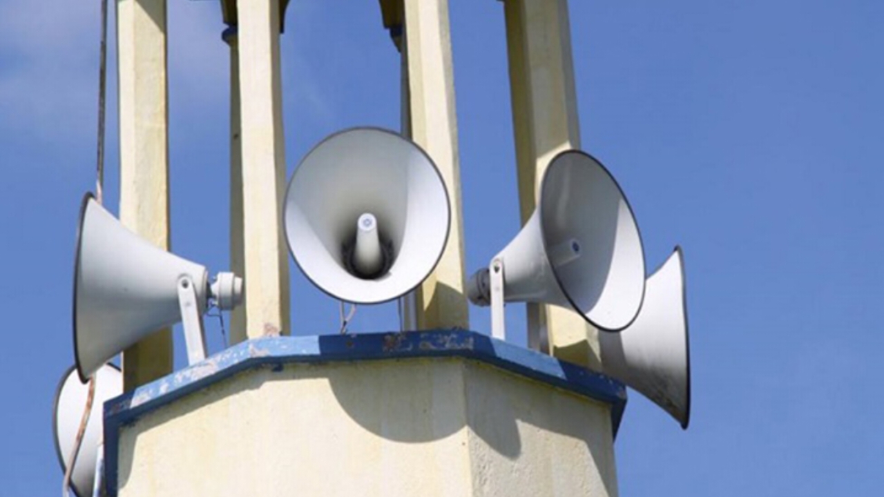 Loudspeakers: মসজিদ থেকে মাইক খোলার বিরুদ্ধে জনস্বার্থ মামলা খারিজ হাইকোর্টে
